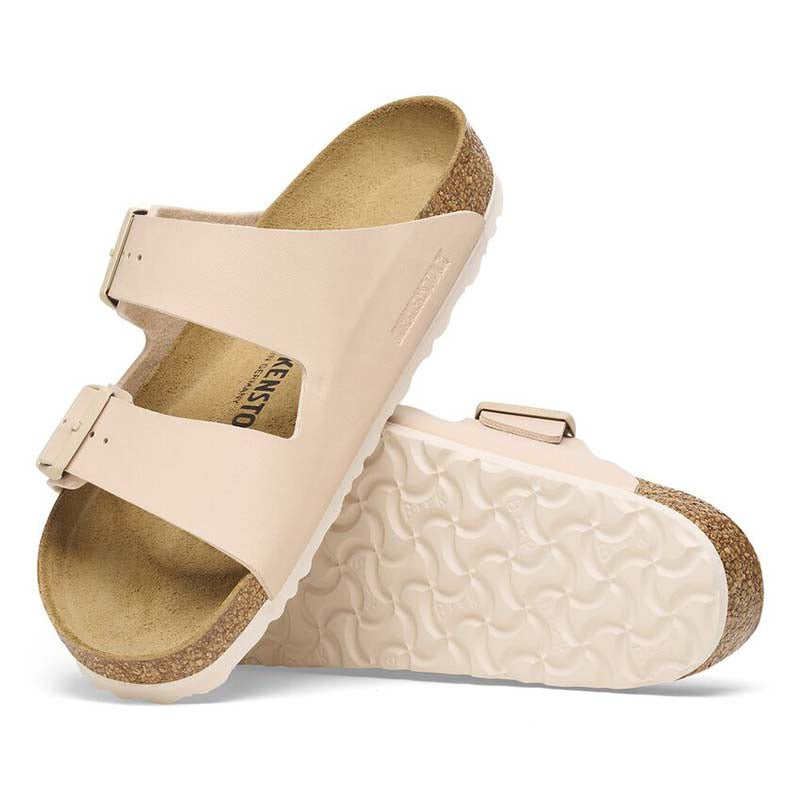 Women&#39;s Arizona Birko-Flor Sandals in New Beige