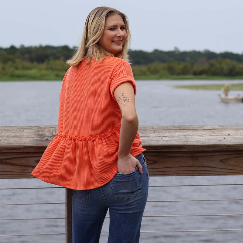 Short Sleeve Ribbed V-Neck Babydoll Top in Orange