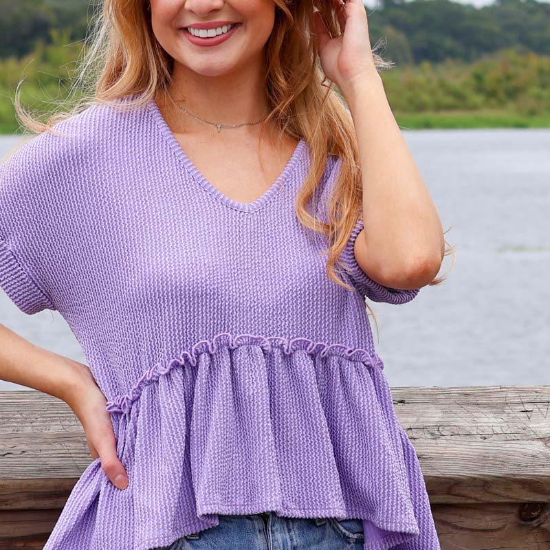 Short Sleeve Ribbed V-Neck Babydoll Top in Violet