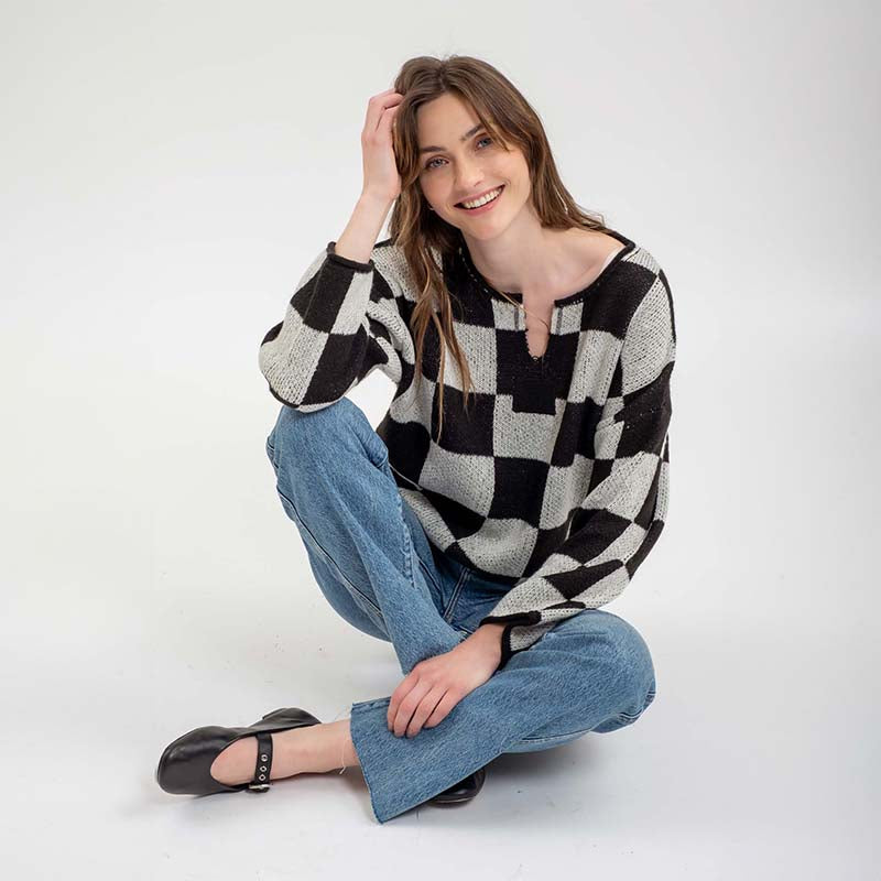 V Notch Checkered Sweater