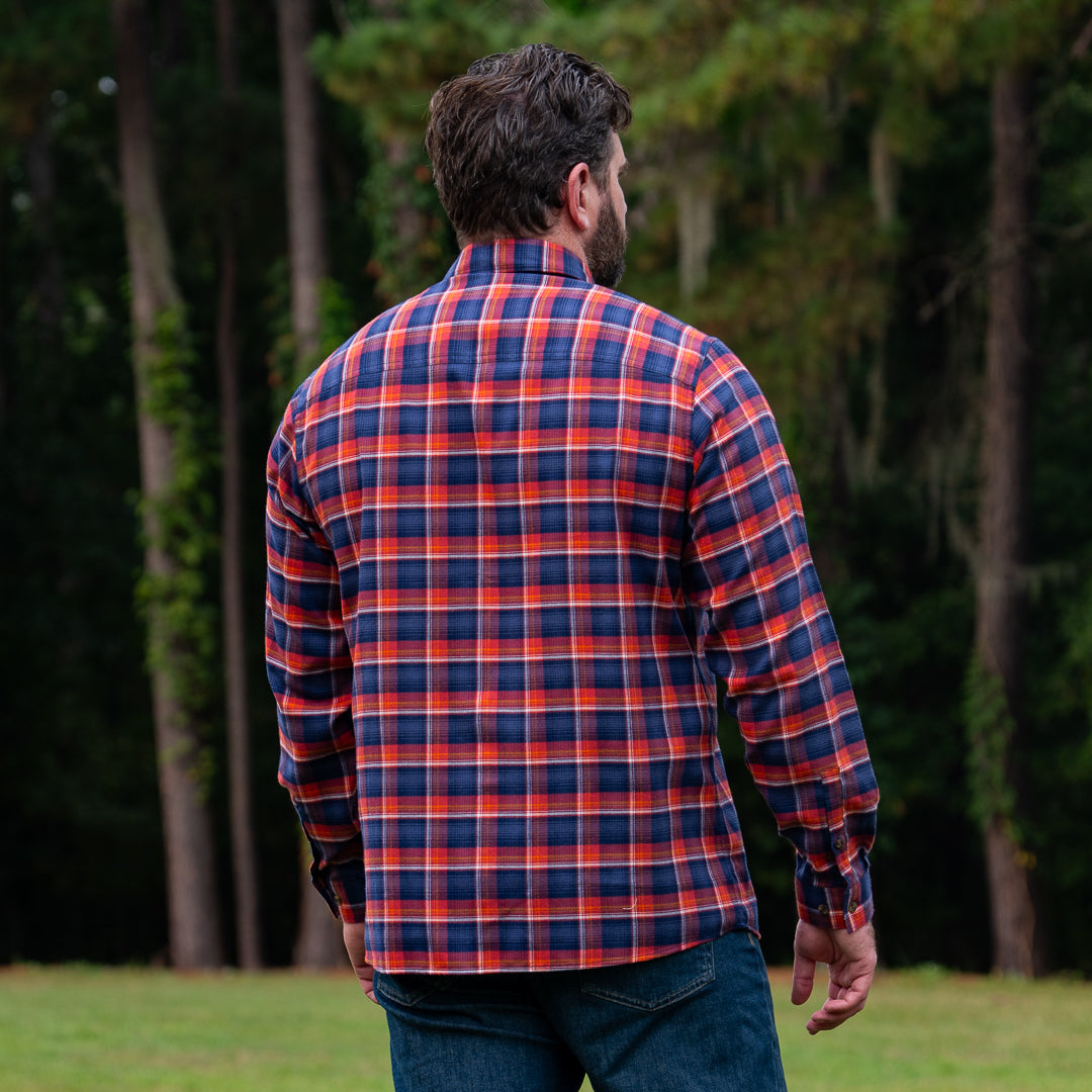 Harbor Flannel in Navy/Brick