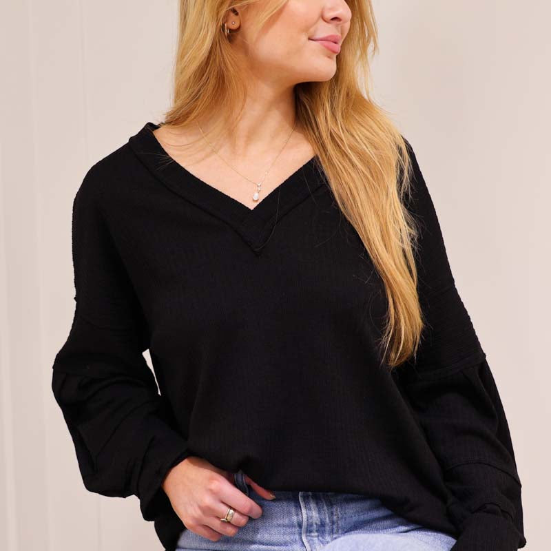 V-Neck Balloon Long Sleeve T-Shirt in Black