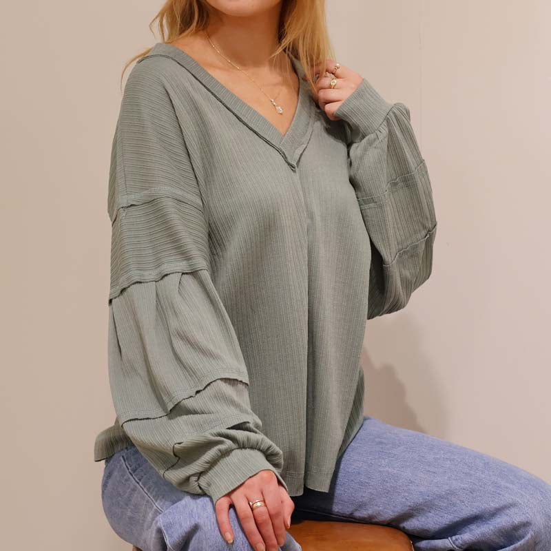 V-Neck Balloon Long Sleeve T-Shirt in Sage